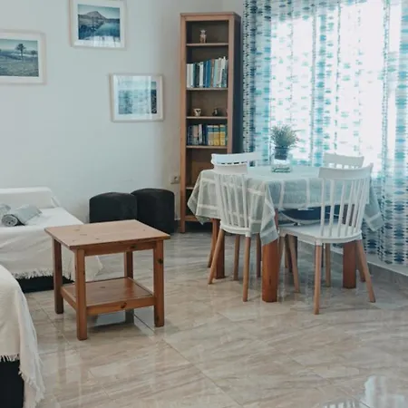 Casa Georgina Apartment Famara